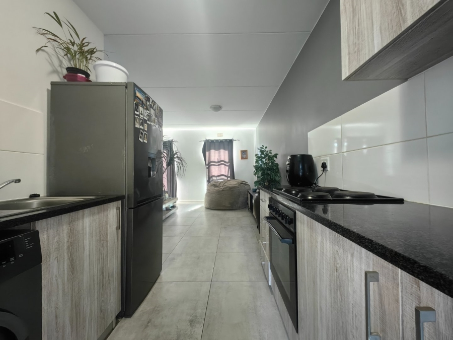 2 Bedroom Property for Sale in Aan de Wijnlanden Western Cape